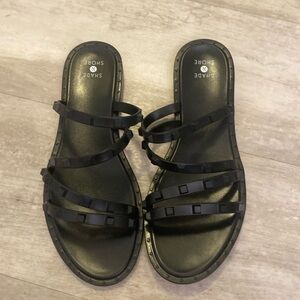 shade and shore black sandals